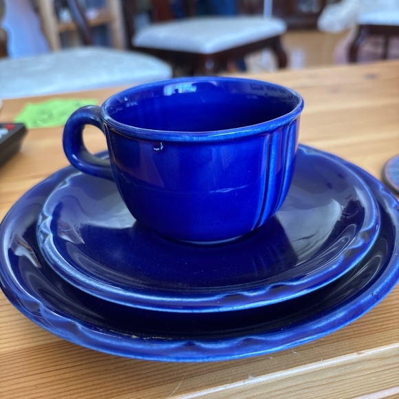 Blue tea set - Picture 3 of 3